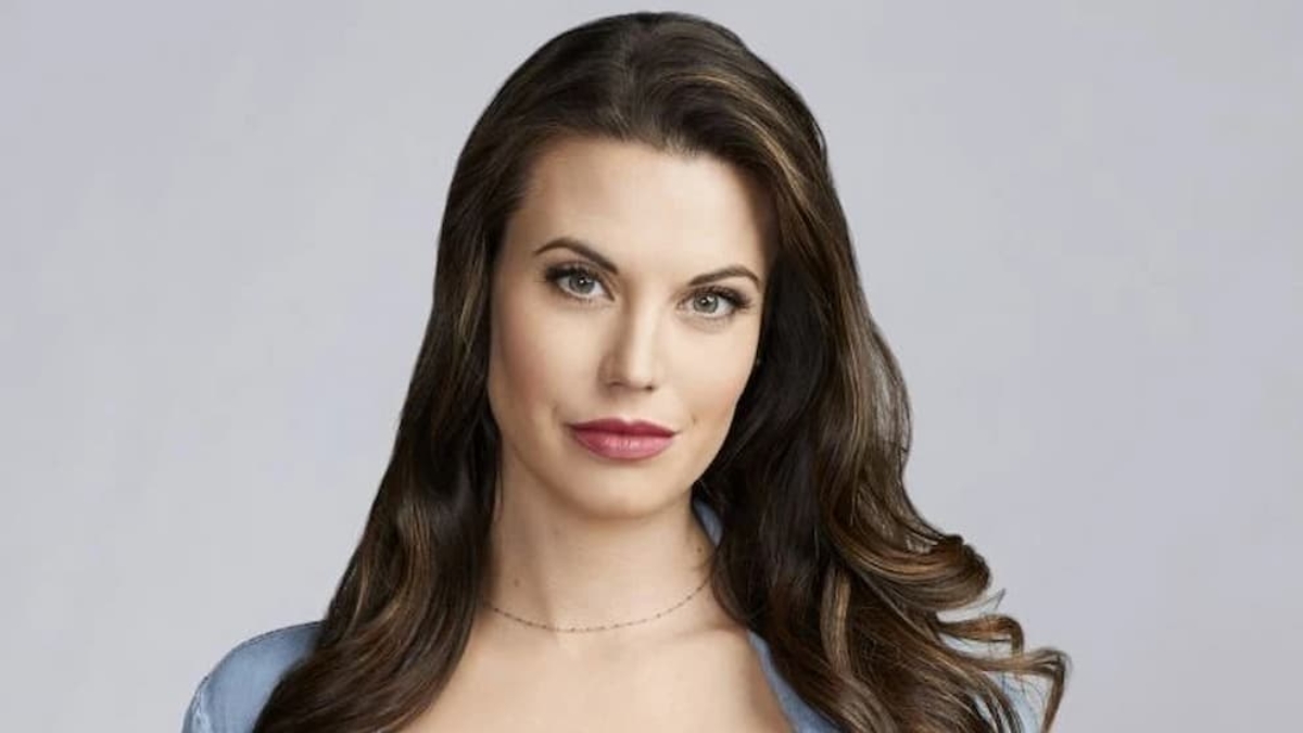 Actress Meghan Ory Photo