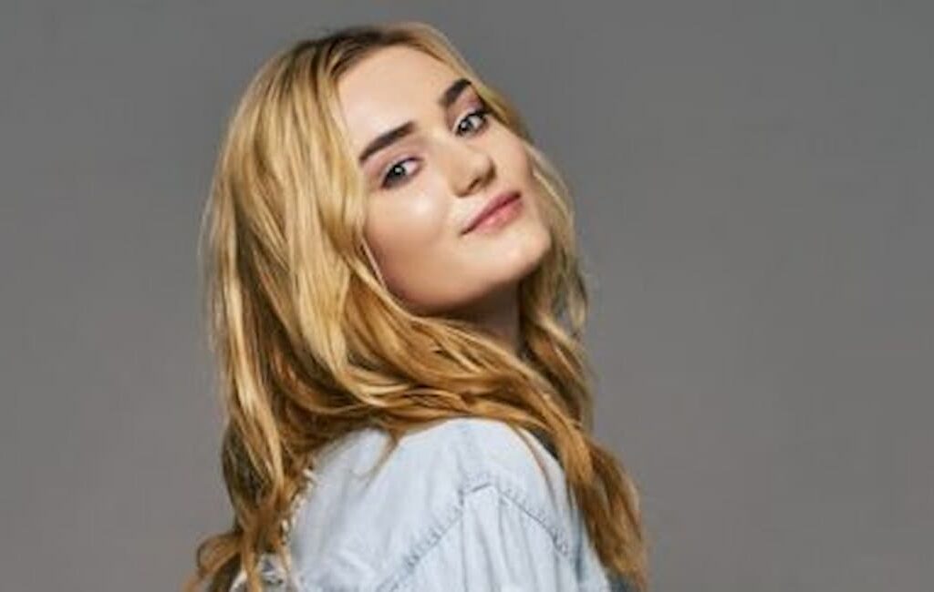 Meg Donnelly Photo