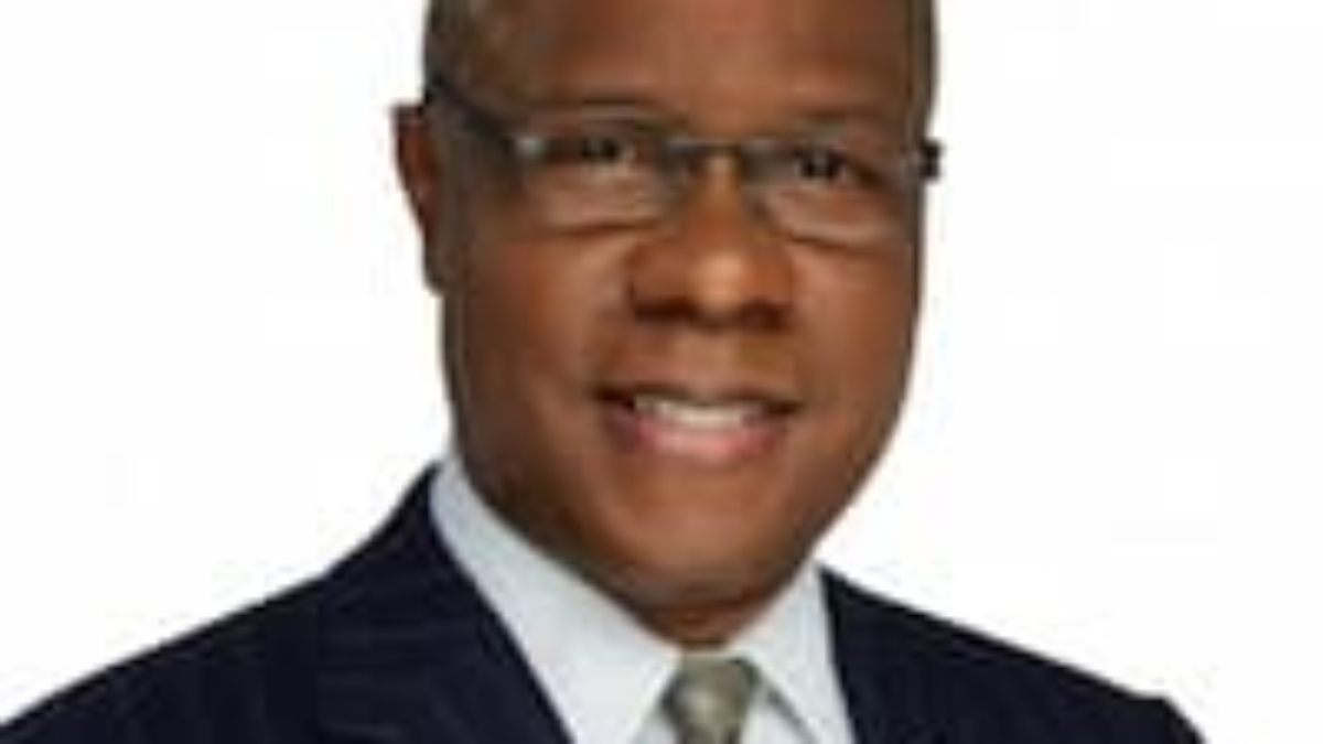 Deroy Murdock Photo