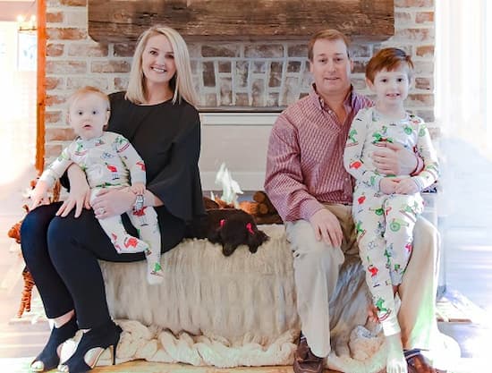 Marc Siegel and his wife Ludmilla Luda Siegel with their two children