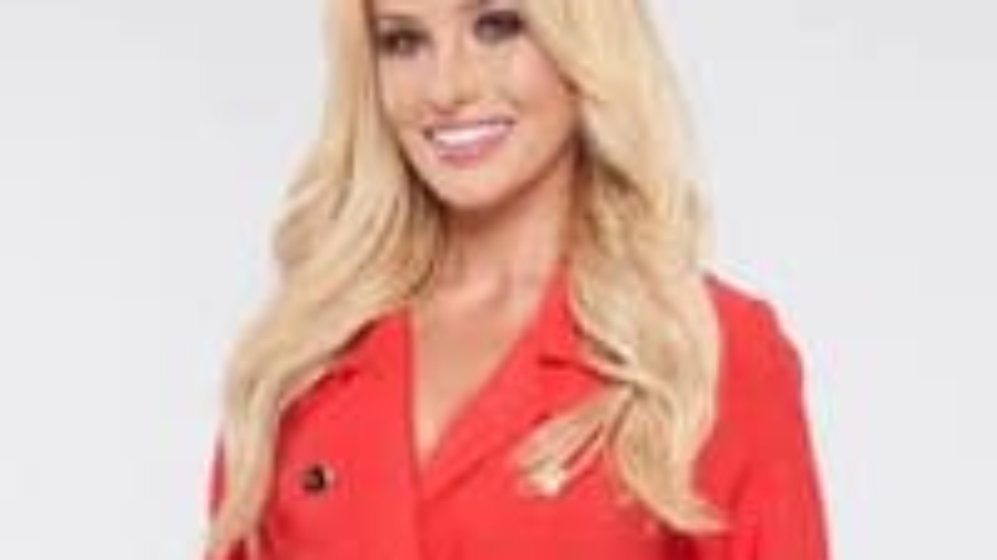 Tomi Lahren Photo
